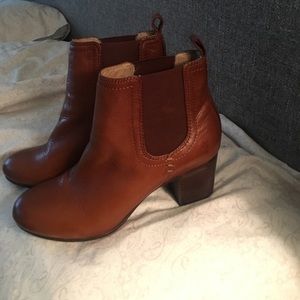 Frye booties (6.5)