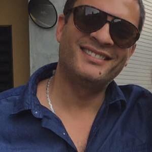 Meet your Posher, Wael