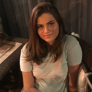 Meet your Posher, Hannah