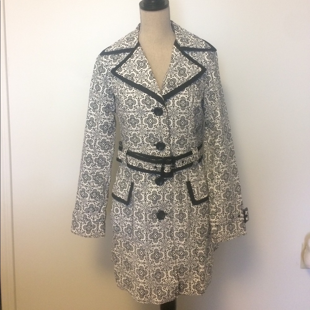 Steve Madden trench coat