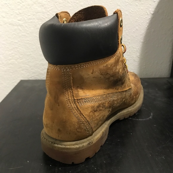 6-eye Classic Timbs - Picture 2 of 4