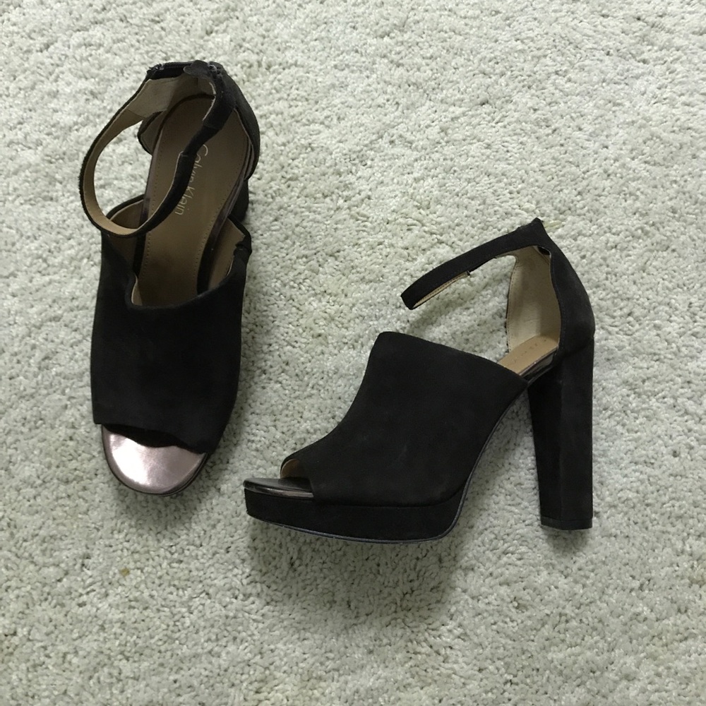 Calvin Klein Bel Suede sandal with block heel