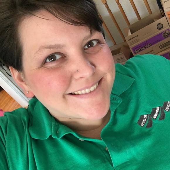 Meet your Posher, Sarah - Picture 1 of 1