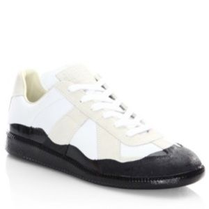 Worn once, no box, but in dustbag