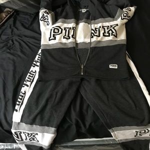 VS sweatsuit