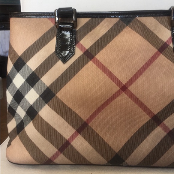 Burberry Nova Check Tote - Picture 3 of 8