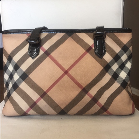 Burberry Nova Check Tote - Picture 5 of 8