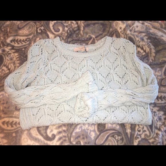 Loft Sweater🎀 - Picture 1 of 2