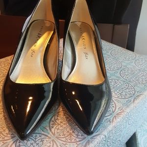 Anne Klein Iflex Black Patent Pointy Kitten Heels