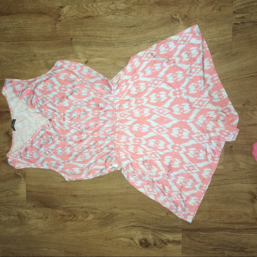 Patterned romper