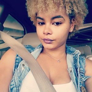 Meet your Posher, Brianna