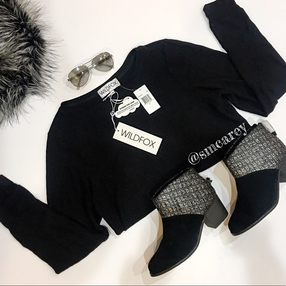 SALE🛎NWT RAREWILDFOX BLACKOUT BEACH PULLOVER - Picture 1 of 4