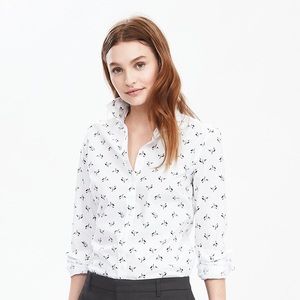 Like new! Banana Republic flower blouse