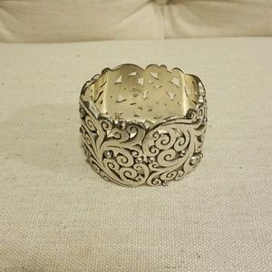 Brighton cuff