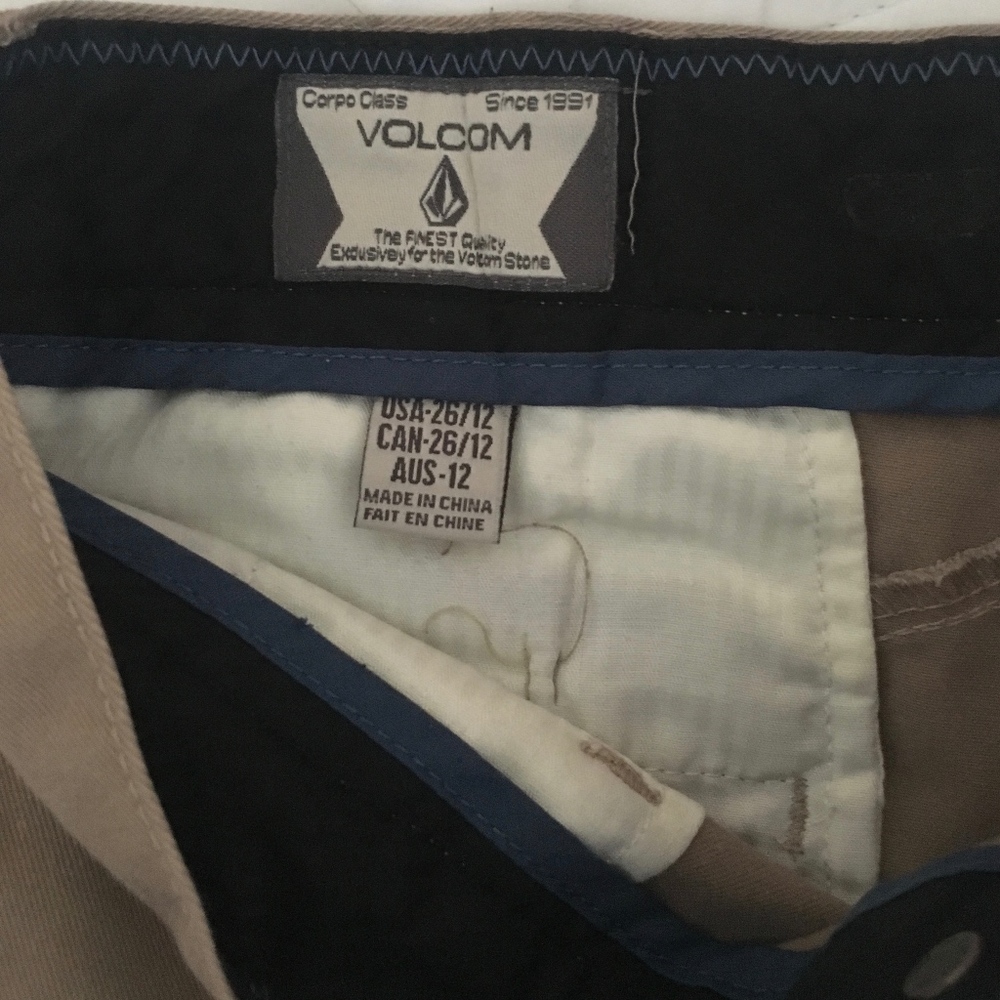 Volcom boys pants sz 26/12