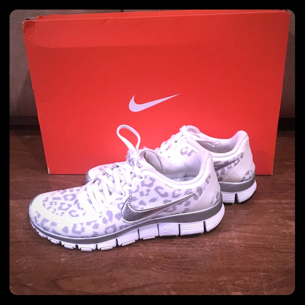 White leopard / cheetah Nike Sneakers