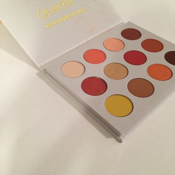 Yes, please pressed powder shadow palette - Picture 4 of 8