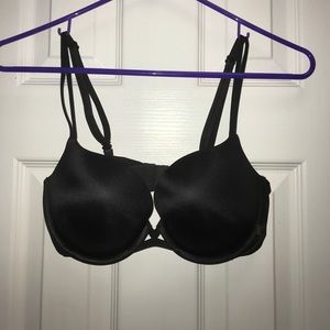 Victoria’s Secret Very Sexy padded bra