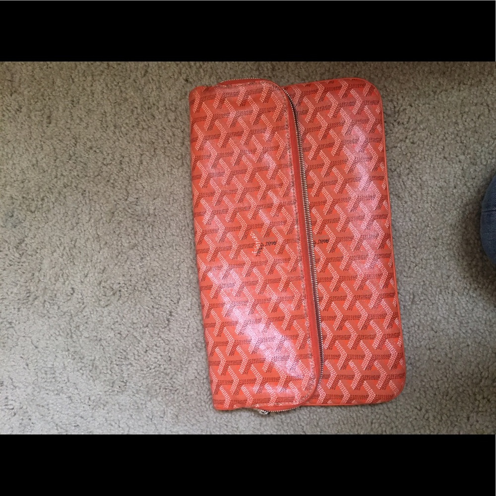 Goyard clutch purse ! In amazing condition