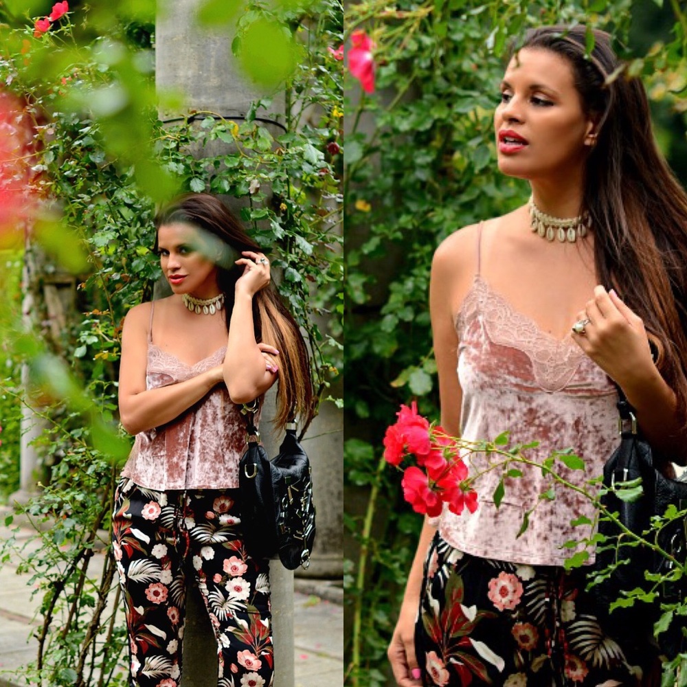 SOLD - Bershka Lace Trimmed Velvet Tank Top - Picture 6 of 7