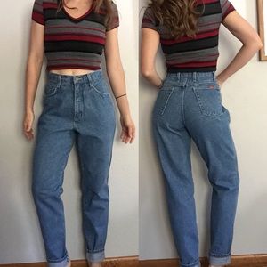 Vintage high waist mom jeans tall Vintage high waist mom jeans tall