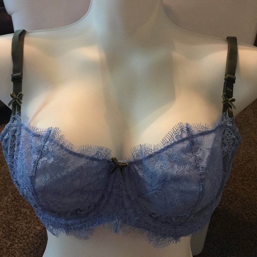 Brand new bra great for Christmas or birthdays!