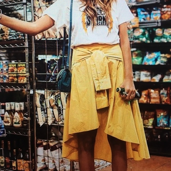 Zara Asymmetrical Skirt (S) - Picture 1 of 4
