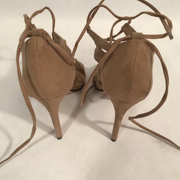 Forever 21 Suede Tan Heels Sandals - sz 7.5 - Picture 4 of 6