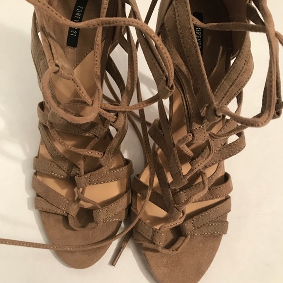 Forever 21 Suede Tan Heels Sandals - sz 7.5 - Picture 6 of 6