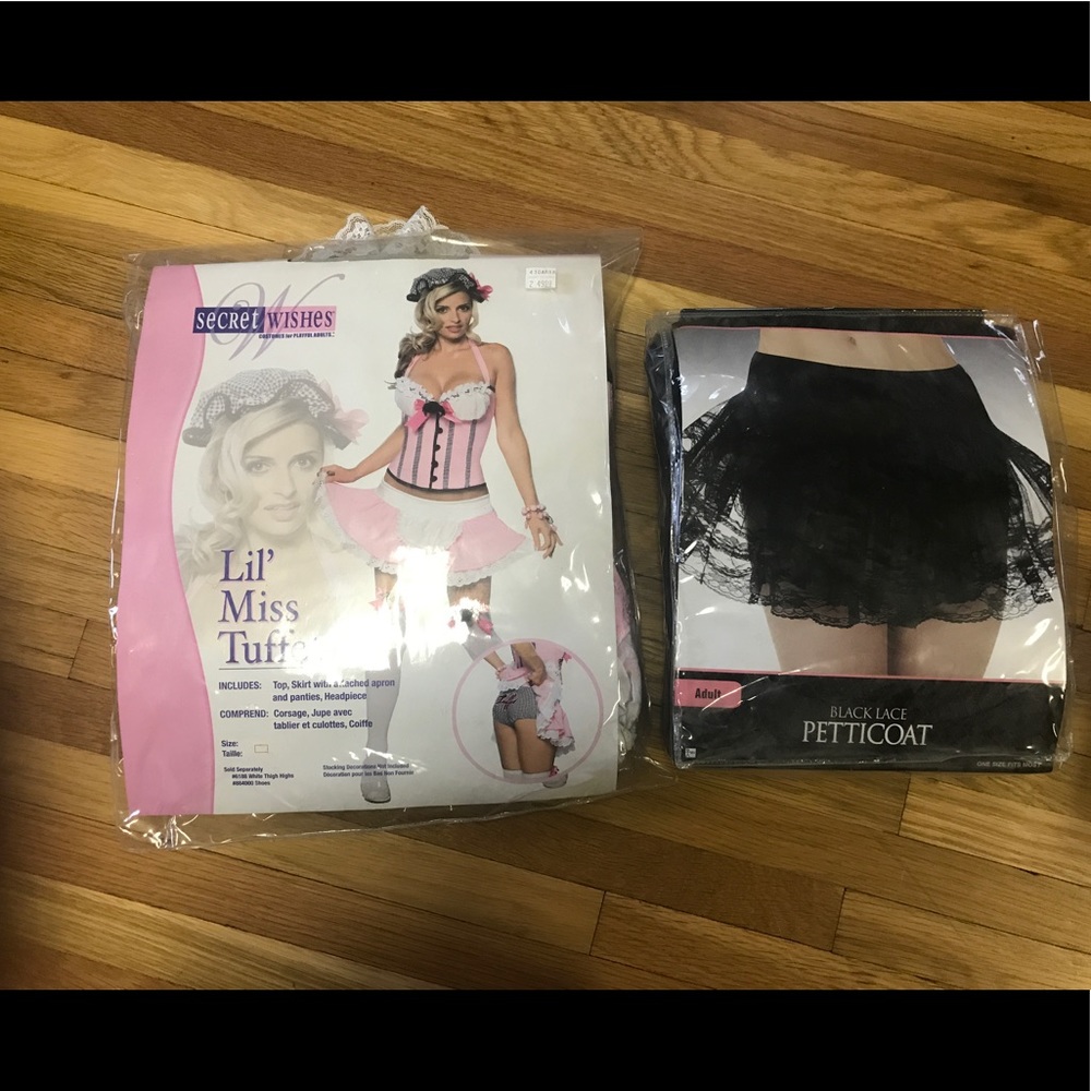 Size medium Little Miss Muffet costume for adults