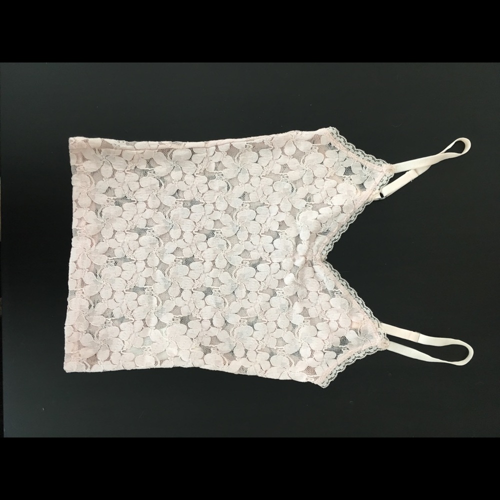 Light pink lace cami from A&F size sm