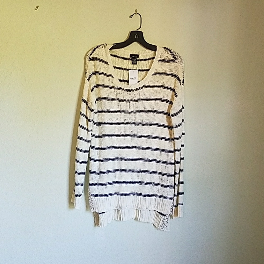 Hi Lo Navy Stripe Sweater Pullover