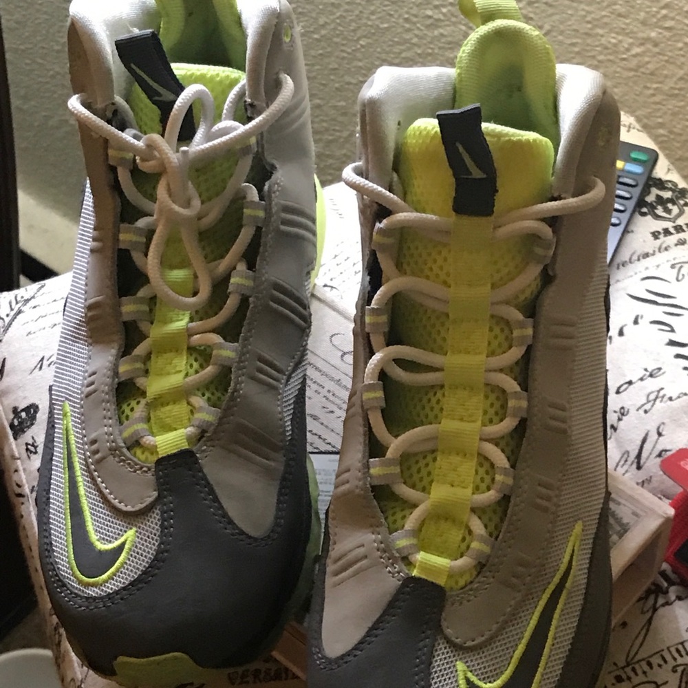 Nike griffy Worn 3 times