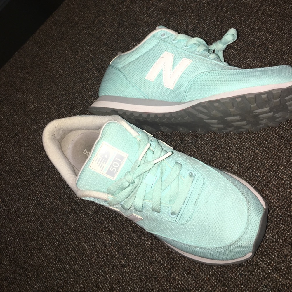 New balance size 8.5 women's shoes