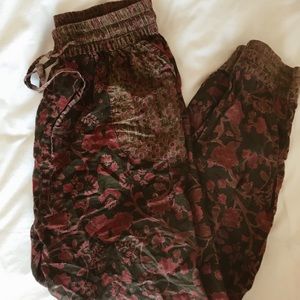 Urban Outfitters Jogger Pants