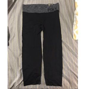 Victoria secrets crop yoga pants