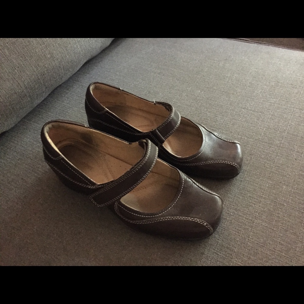 Naturalizer Mary Jane's