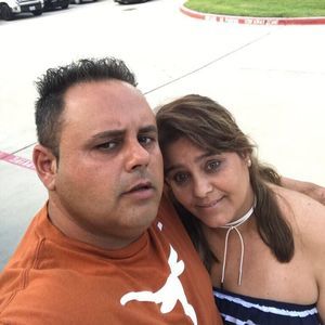 Meet your Posher, Elsa maria