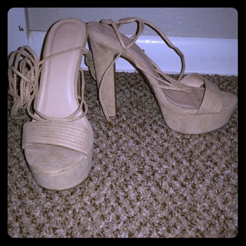 *CHARLOTTE RUSSE BEIGE HEELS*
