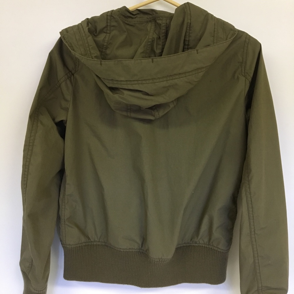Unique Green Jacket - image 3
