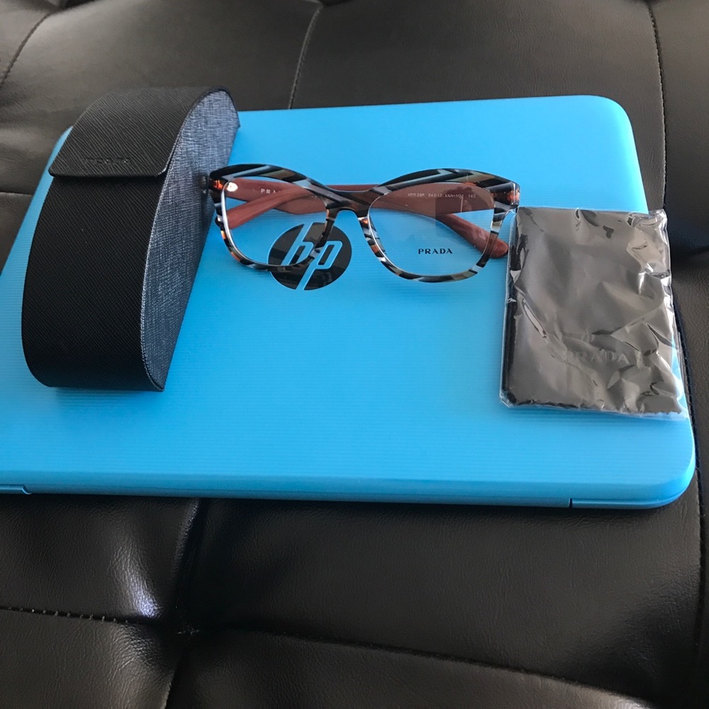 can be used as fashion glasses. - Picture 2 of 7