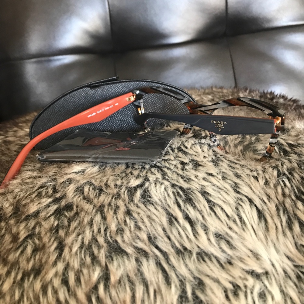 can be used as fashion glasses. - Picture 6 of 7