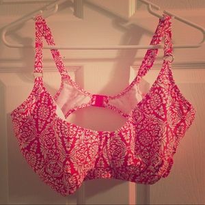 38h swim top Clearance