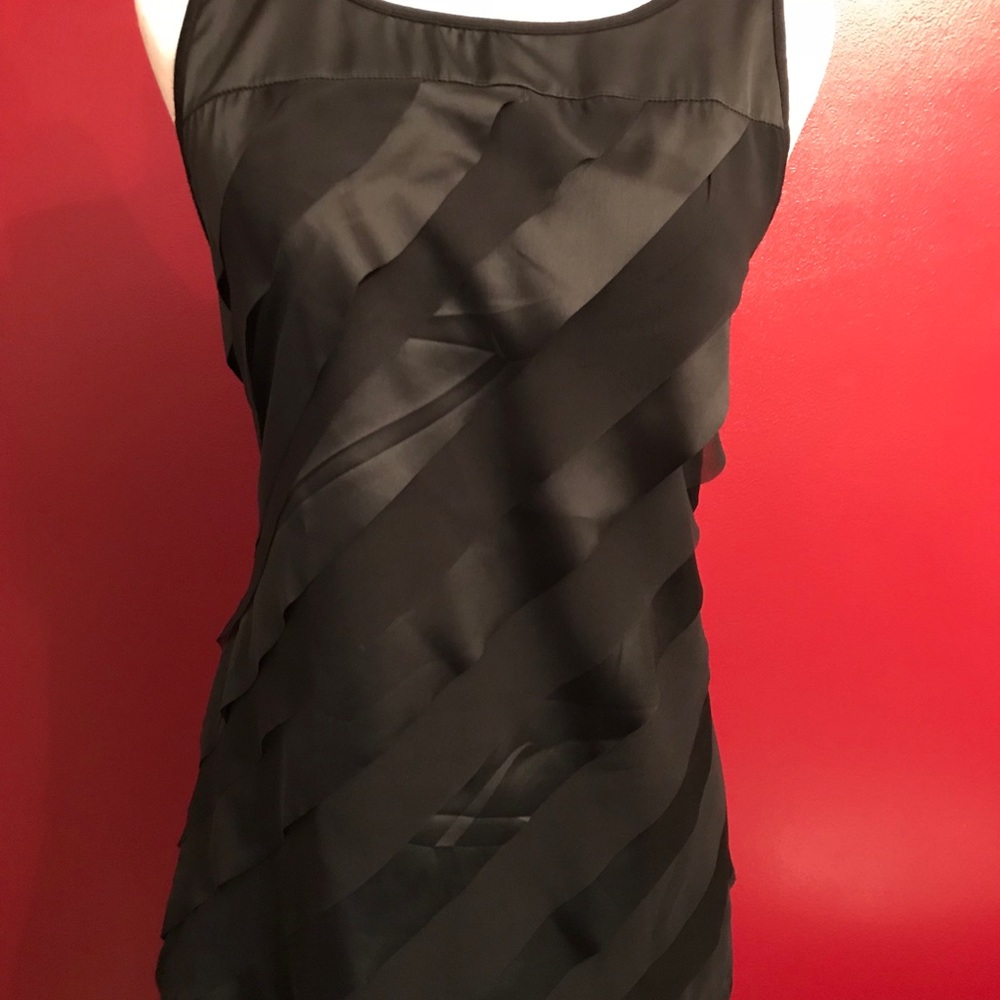 Gorgeous Ruffled Cami/Shell!
