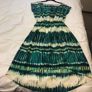 Cute asymmetrical dress!