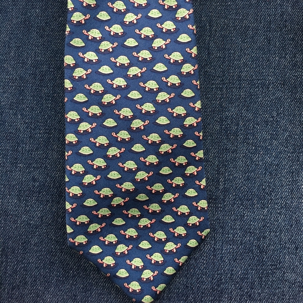 Vineyard Vines boys neck tie