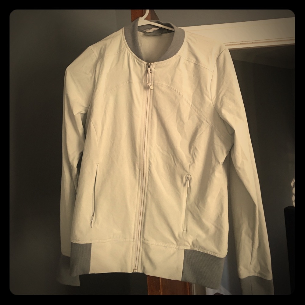 Althleta jacket