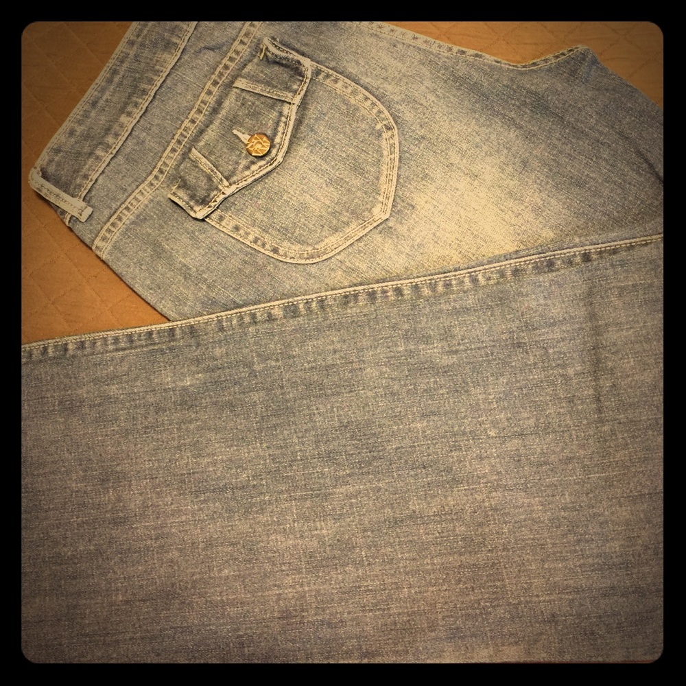 Like New-Vera Wang Jeans