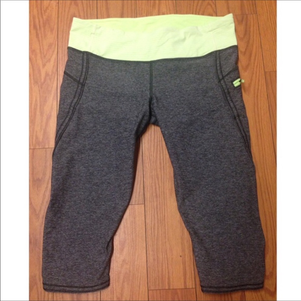 LAST CHANCE 🔴Lululemon Crop