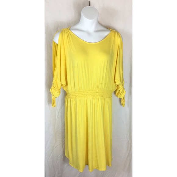 Lane Bryant cold shoulder tassel smocked dress - Picture 2 of 7
